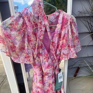 B. Smart Vibrant Pink Floral Asymmetrical Dress